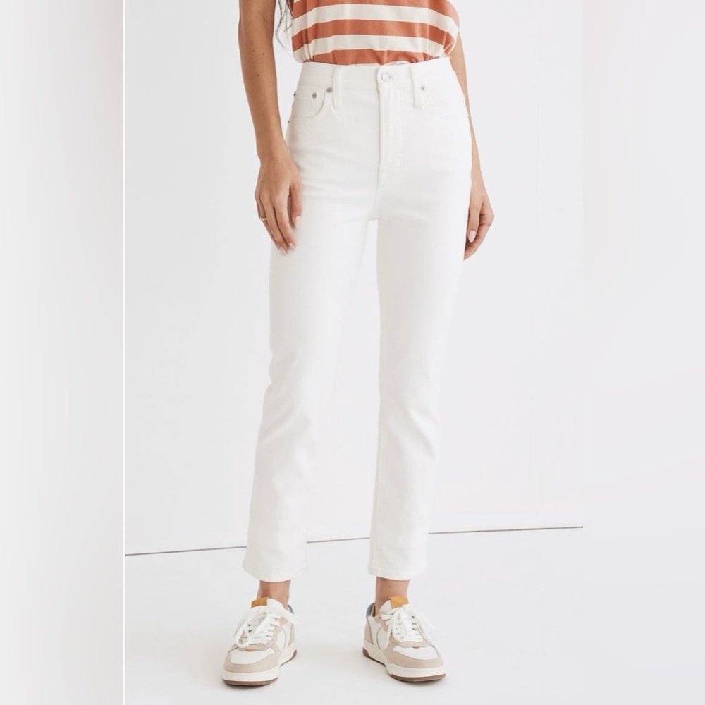 Madewell Curvy Perfect Vintage Jeans in White, Size 27